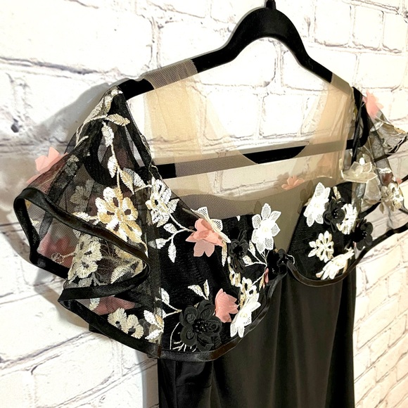 Illusion Neckline Black Dress - Size M - Picture 3 of 5